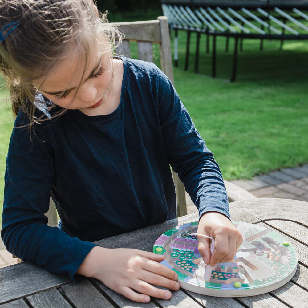 Magnetic Garden Labyrinth 3